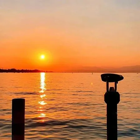 Casa Rogi Lake 아파트