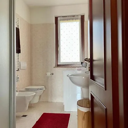 Casa Rogi Lake Apartman *